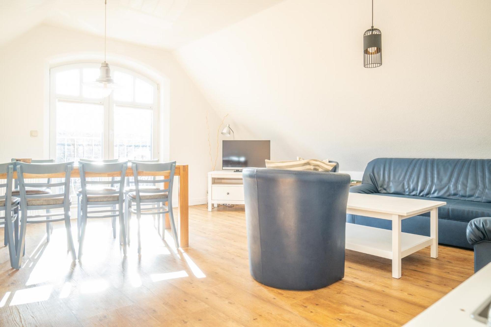 Ferienwohnung Haus Alte Bäckerei - Boddenblick Born Exterior foto